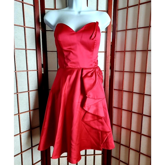Blondie Nights Bow Ruffle Strapless Satin Fit-and-Flare Dress - Red - Picture 4 of 16